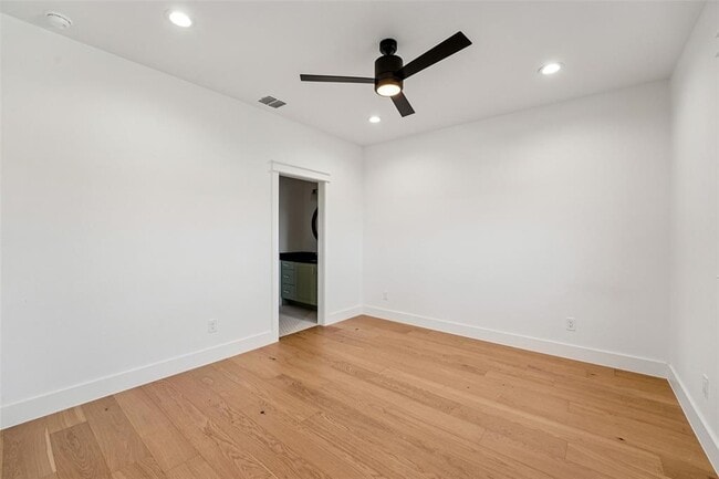 Building Photo - 416 Stagecoach Trail