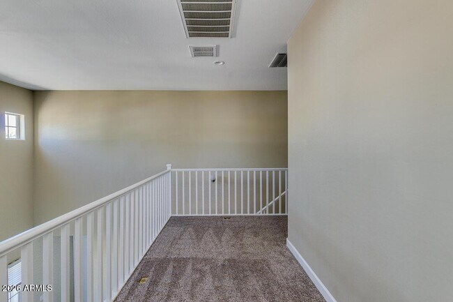 Building Photo - 1367 S Country Club Dr