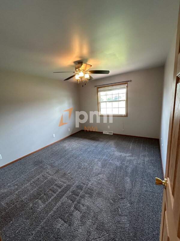Building Photo - 162 Mallard Pointe Dr