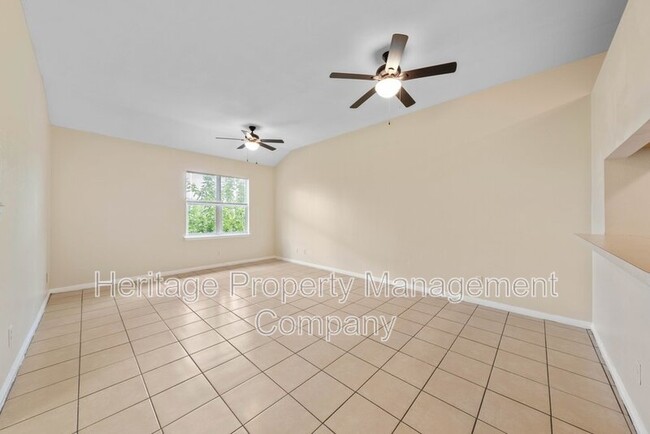 Building Photo - 518 Dukeway Dr