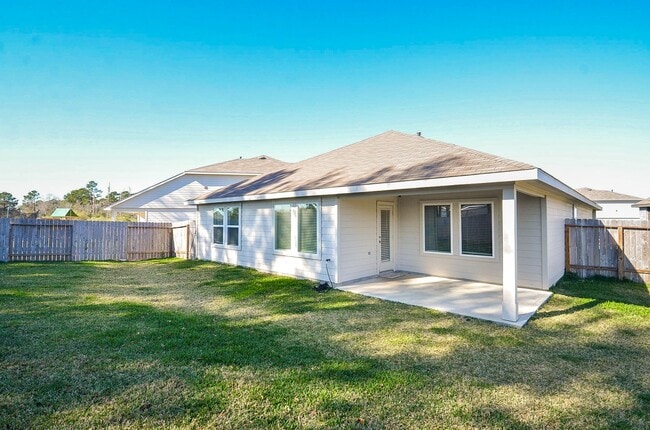 Building Photo - 11921 Summer Oak Trl