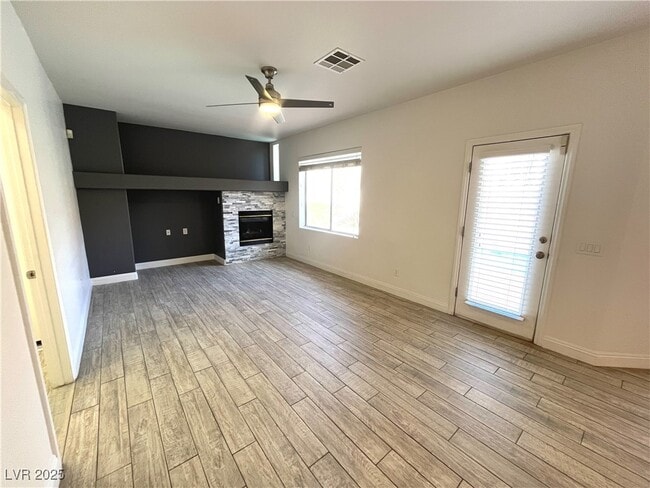 Building Photo - 1604 Wolf Canyon Ct