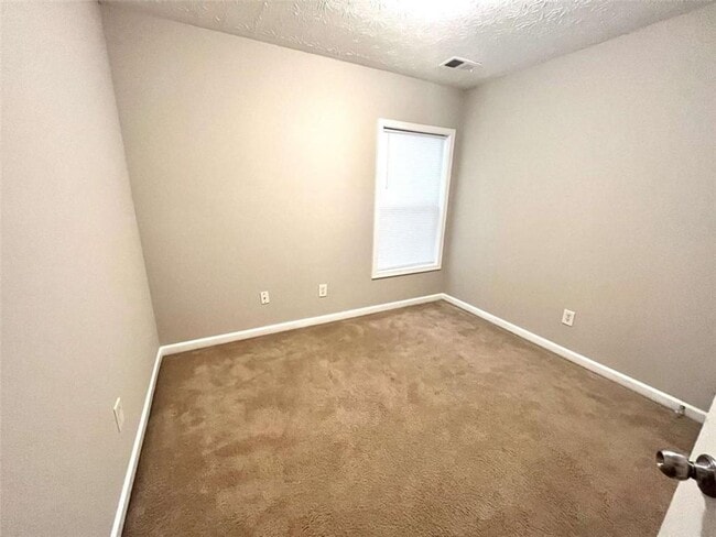 Building Photo - 1453 Little Creek Dr