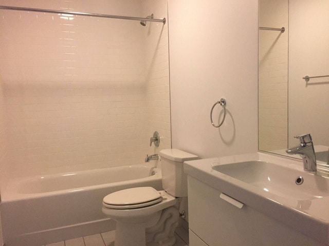 Floorplan - 5524-5526 S. Everett Avenue