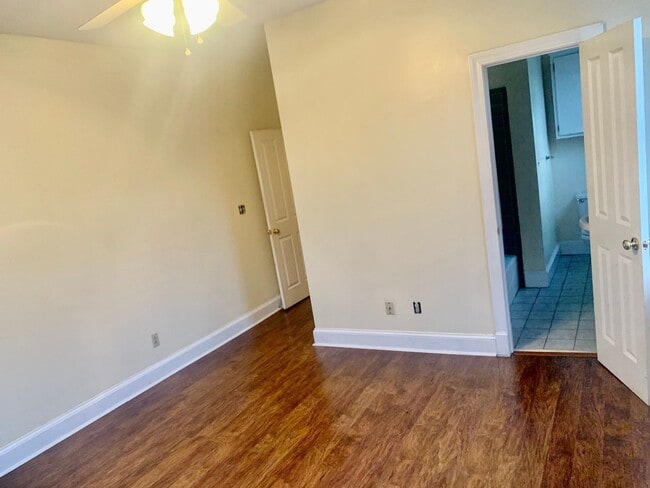 Building Photo - 405 N Madison St