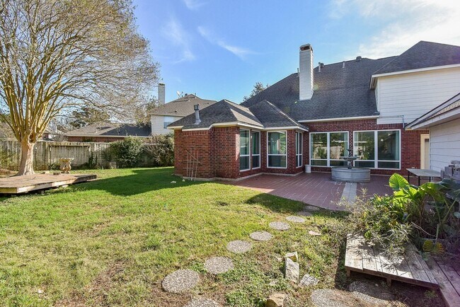 Building Photo - 2810 Grassy Knoll Ct