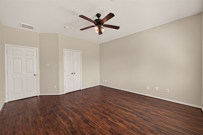 Building Photo - 9118 Cavalier Ln