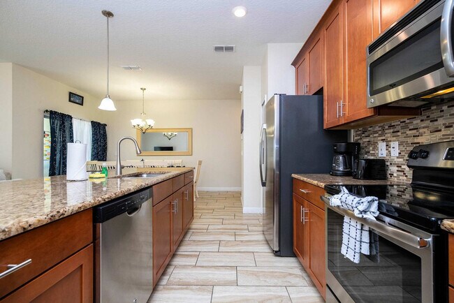 Building Photo - 3153 Pequod Pl