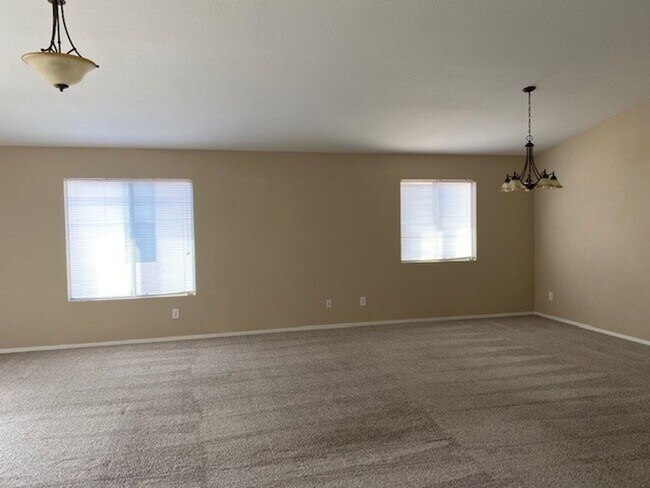 Building Photo - 1786 Silverado Dr