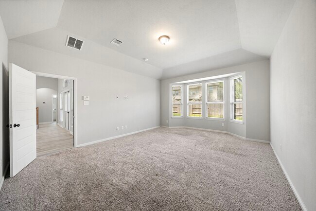 Building Photo - 27924 Seger Bnd Trl