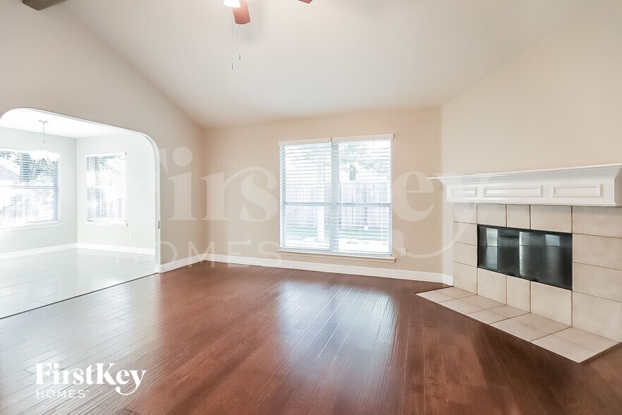 Building Photo - 17110 Yeoman Way