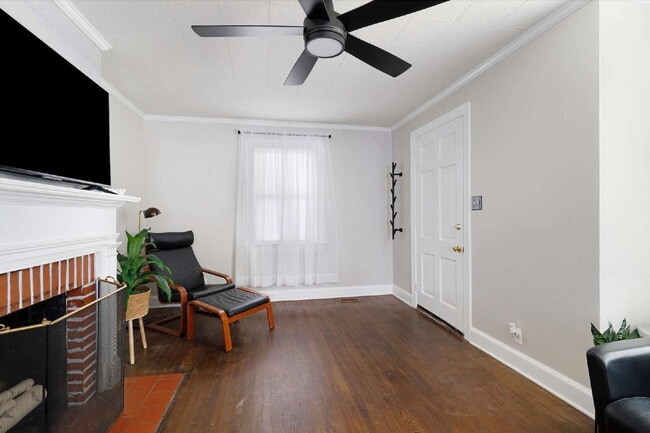 Building Photo - Cozy Living in the Heart of Wilson