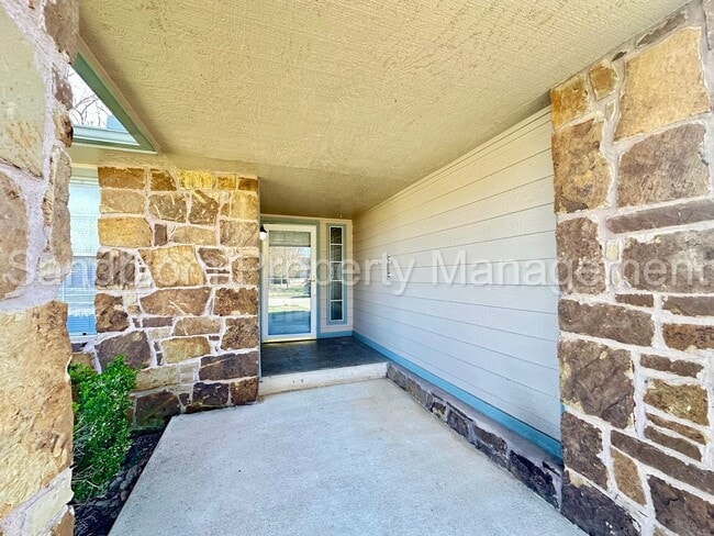 Building Photo - For Lease | Broken Arrow | Available Now!