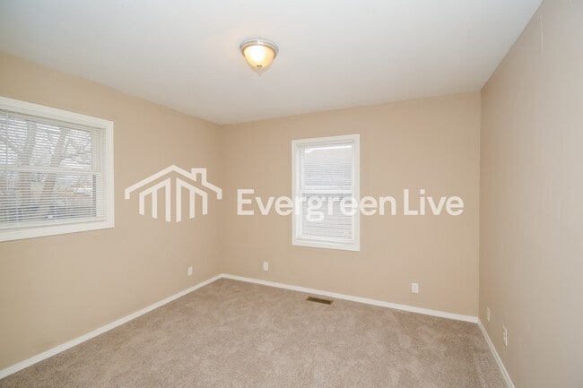 Building Photo - 1119 Waldemere Ave