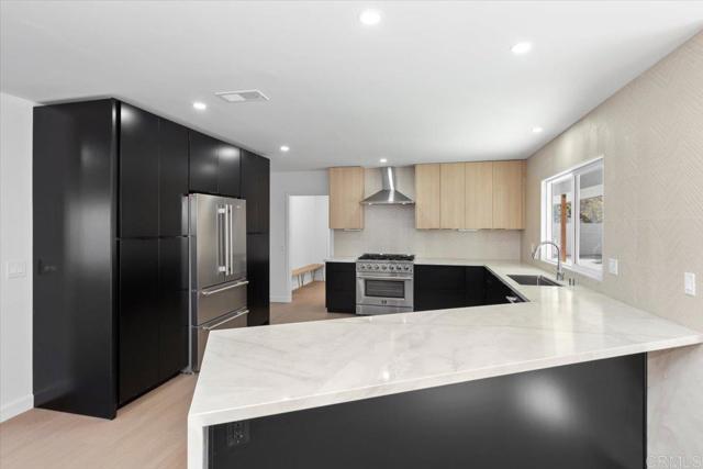 Building Photo - 16220 Del Norte
