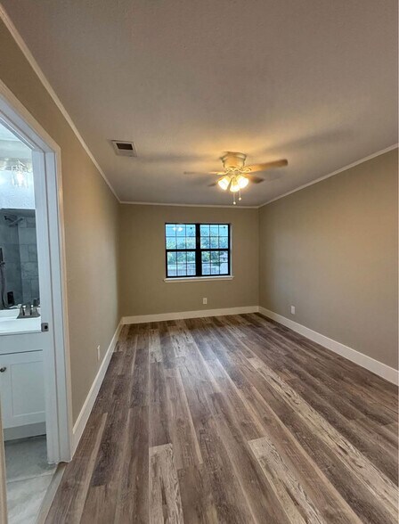 Building Photo - 5614 Harvest Hill Rd