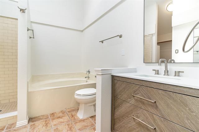 Building Photo - 10678 Quest Dr