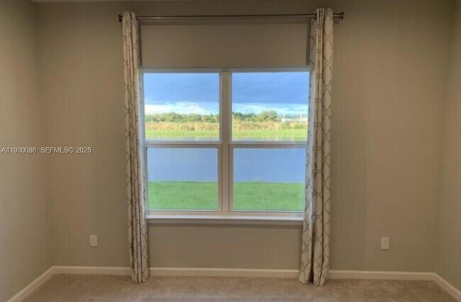 Building Photo - 3634 Lazy River Ter