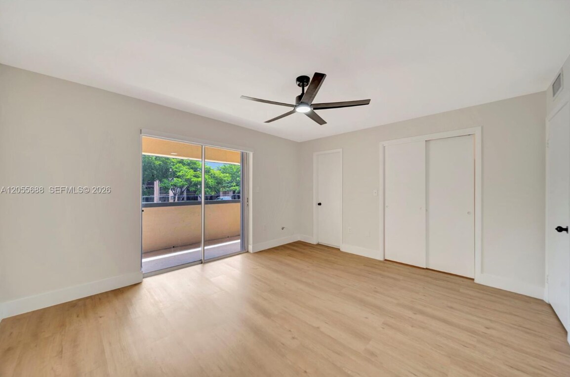 Building Photo - 8769 SW 137th Ave