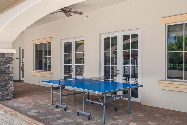 Building Photo - 631 Moondancer Ct