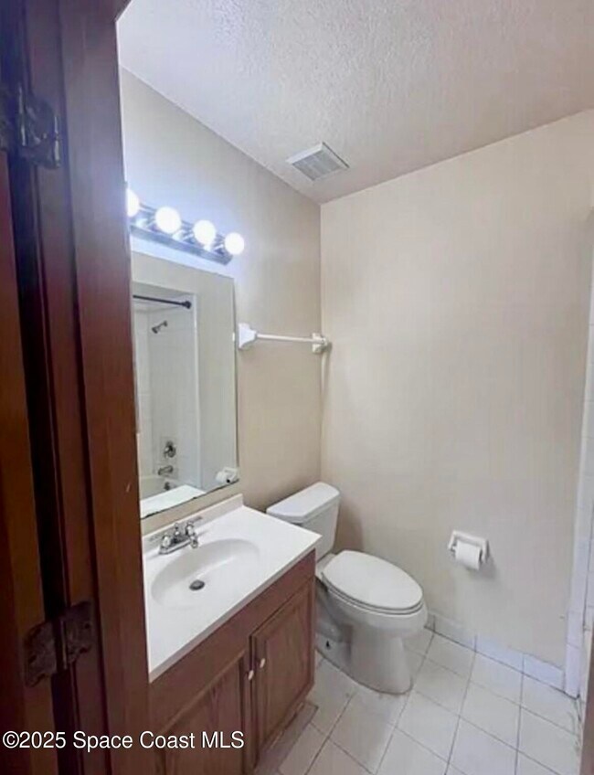 Building Photo - 58 Bougainvillea Dr