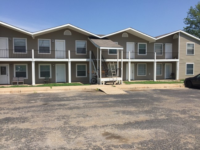 Primary Photo - Collinsville Garden Apartments