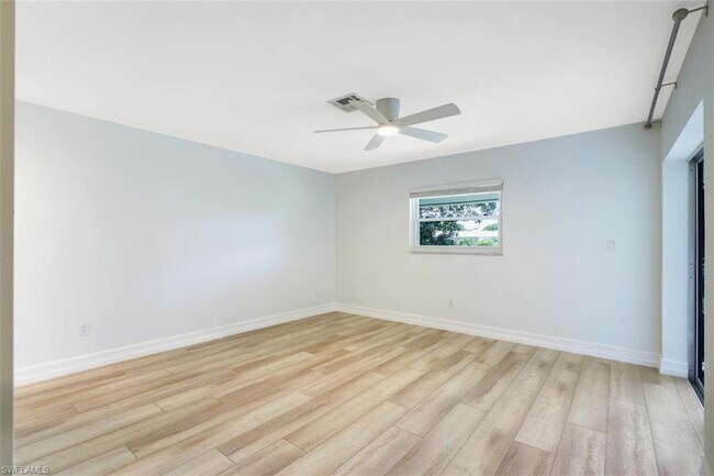 Building Photo - 4126 Belair Ln