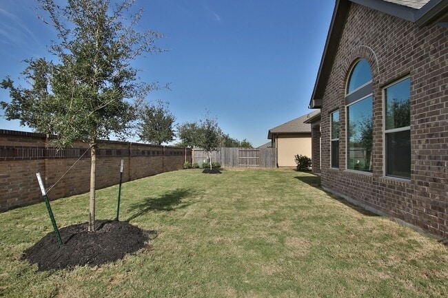 Building Photo - 27018 Cheyenne Crest Ln