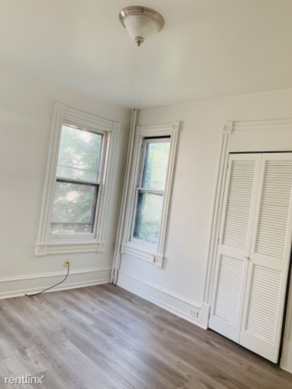 Building Photo - 408 Green Terrace