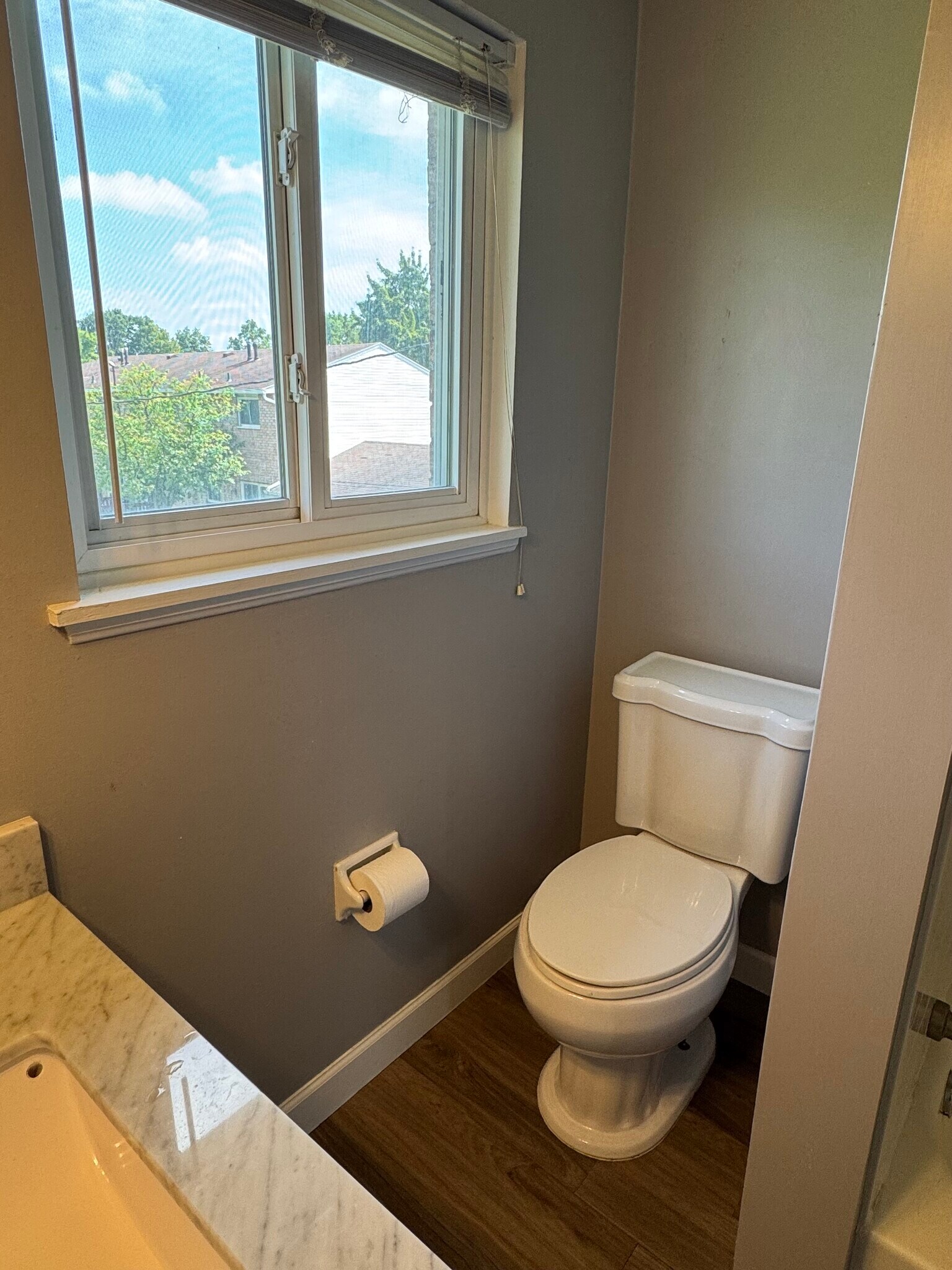 Building Photo - 318 Fox Run