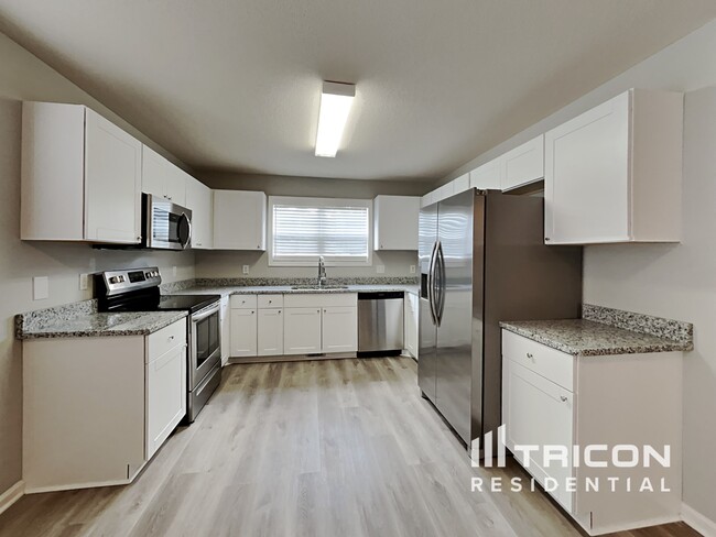 Building Photo - 225 Joes Ct