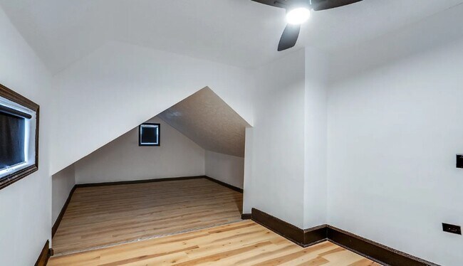 Building Photo - 2173 E 73rd St