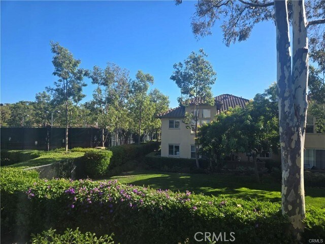 Building Photo - 196 Cherrybrook Ln