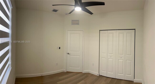 Building Photo - 2451 SE 28th St