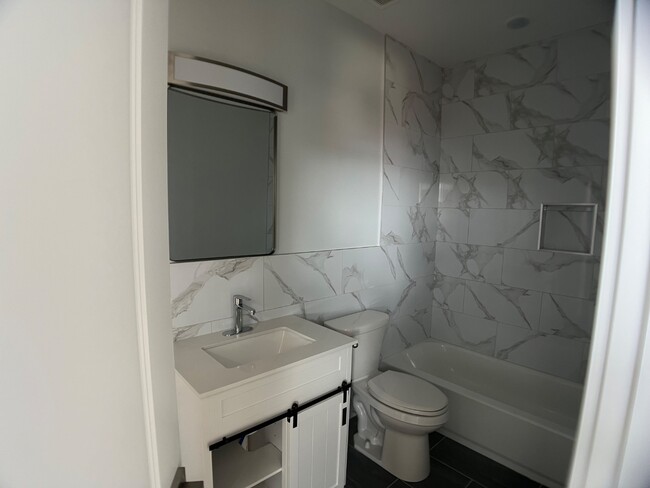 Building Photo - 3221 N 13th St