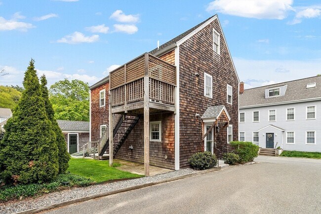 Building Photo - 12 Morse Ct