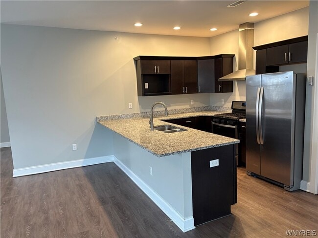 Building Photo - 4226 N Buffalo St