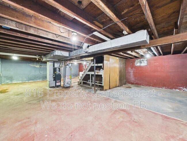 Building Photo - 10323 East 20th St S