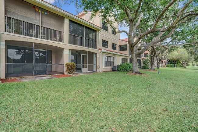 Building Photo - 401 SW 158th Terrace