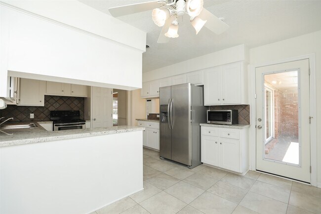 Building Photo - 4403 Omeara Dr