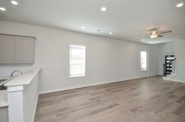 Building Photo - 21207 Speckled Trout Ln