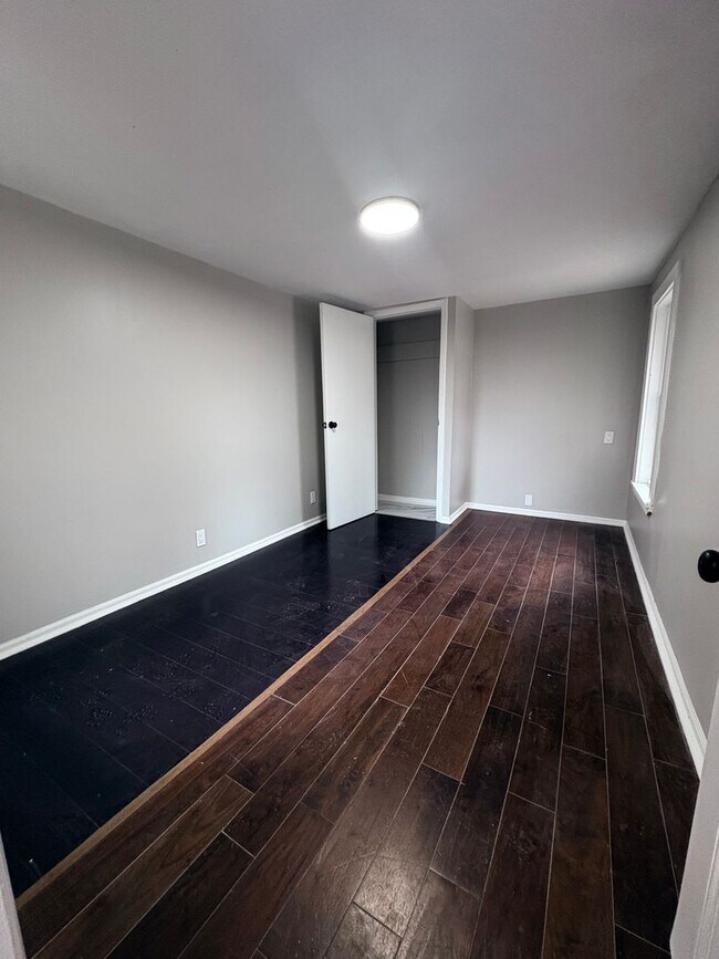 Building Photo - Charming 4 beds 3 baths in Reynoldsbug!