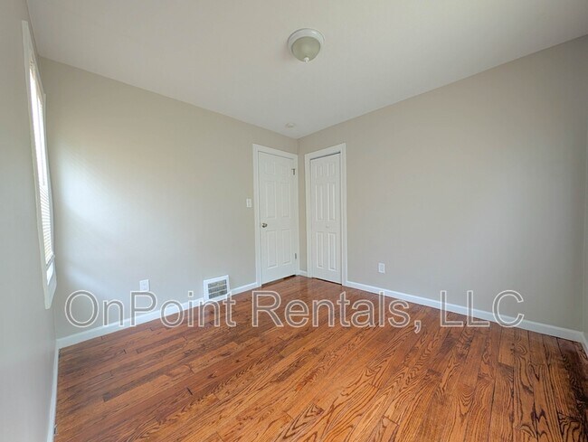 Building Photo - 34224 Stellwagen St