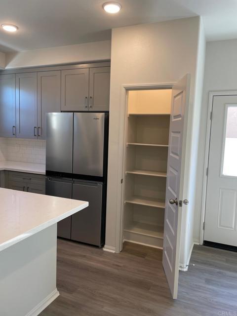 Building Photo - 28325 Via Moscotel