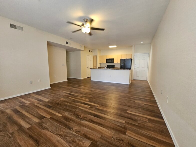 Building Photo - 18416 Cave Creek Road