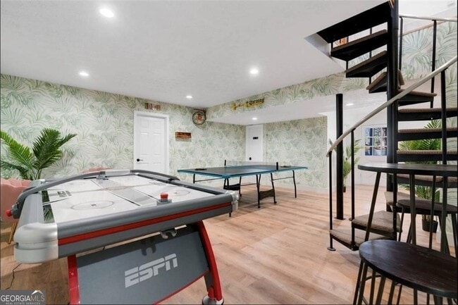 Building Photo - 42 Wooding Pl