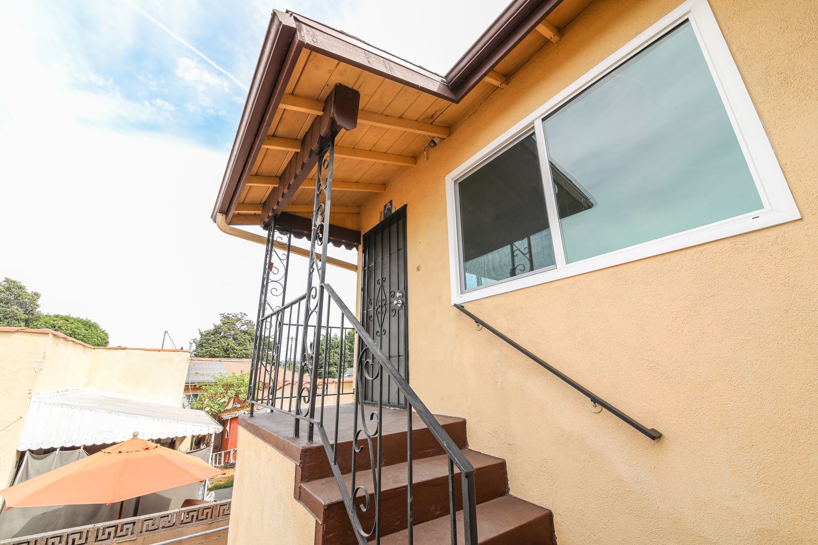 Building Photo - 248 E Norton St