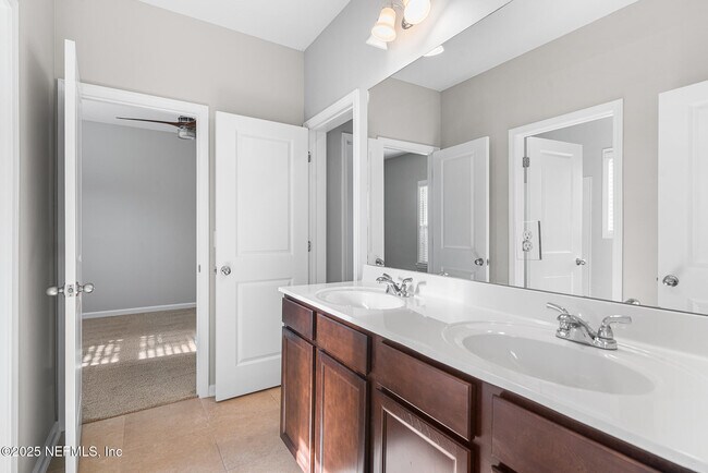 Building Photo - 352 Magnolia Creek Walk