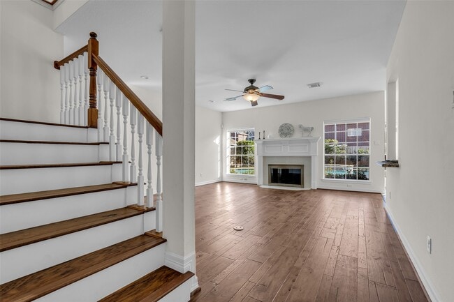 Building Photo - 3815 Hogan Ct