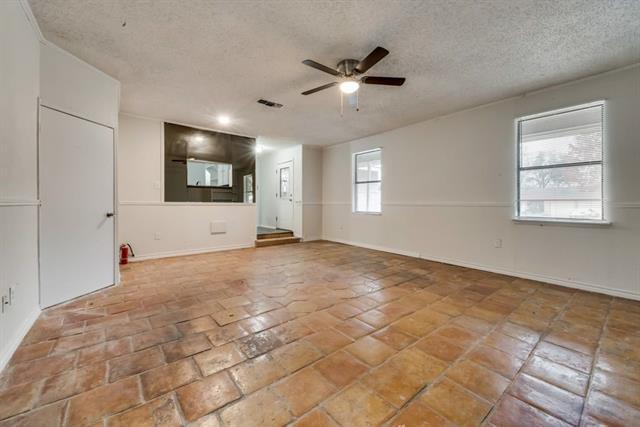 Building Photo - 5224 Trail Lake Dr